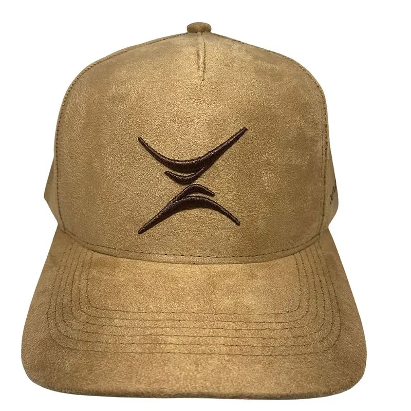 Boné Xfloat Liso fechado Aba Curva Top cor bege