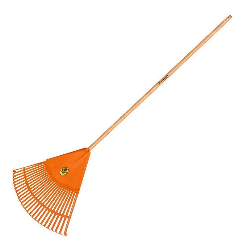Vassoura Plástica Laranja Tramontina com 26 Dentes e Cabo de Madeira 120 cm